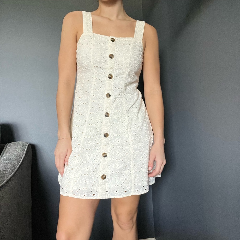 American Eagle cream eyelet button up dress